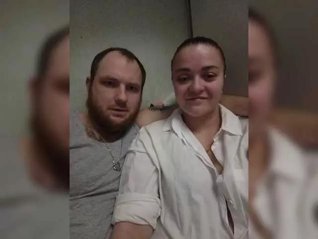 6969FoXlis69 from BongaCams
