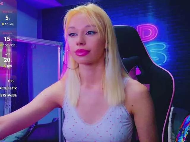 AlessiaCroft on BongaCams 