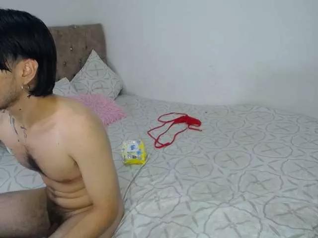 amanda-justin14 from BongaCams