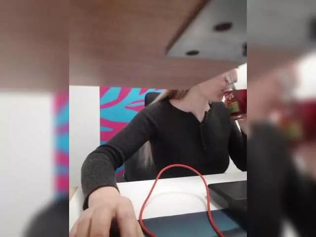 Angelinamik on BongaCams 