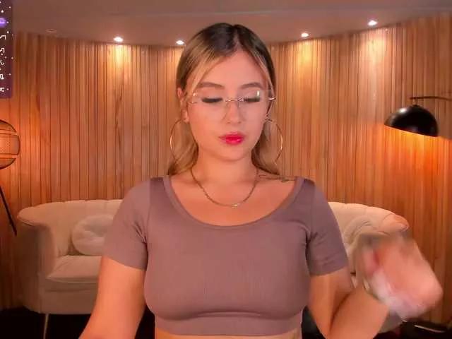 AnnaBrooks on BongaCams 