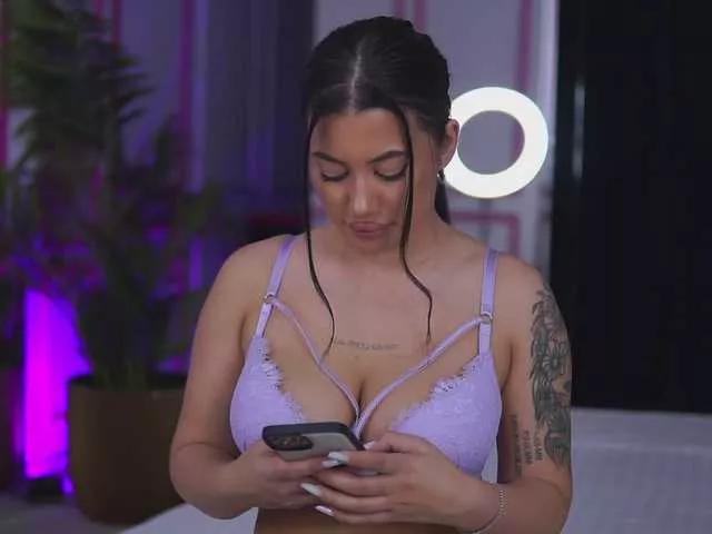 BabyUnholly from BongaCams