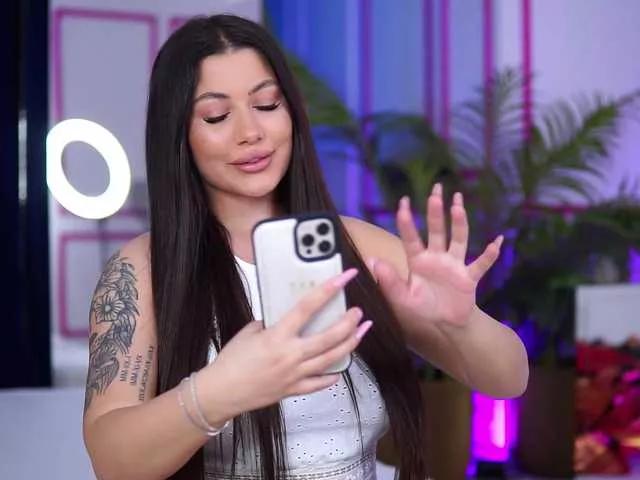 BabyUnholly from BongaCams