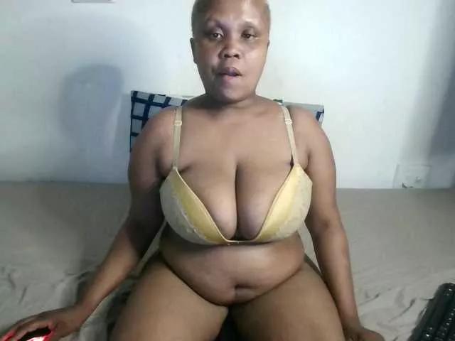 BIGTITTISXX
