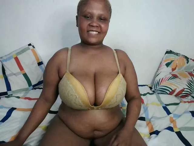 BIGTITTISXX