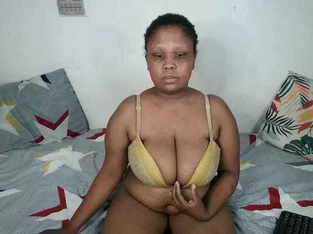 BIGTITTISXX