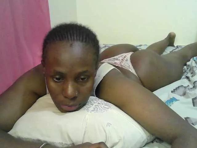 cutelizah on BongaCams 