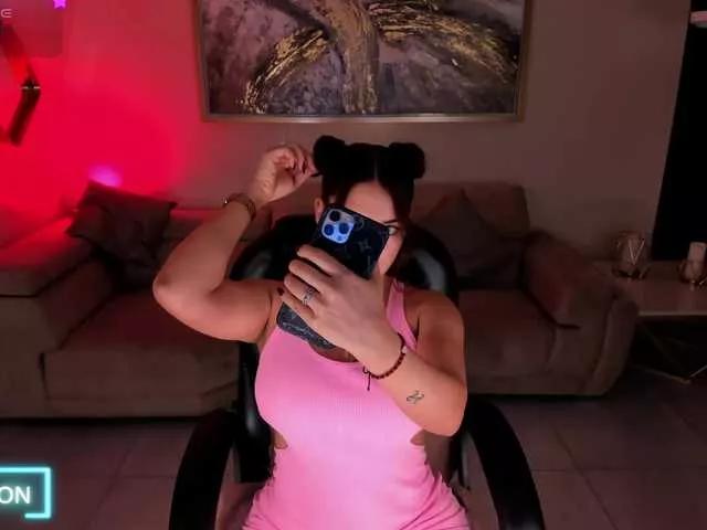 DannieSmith1