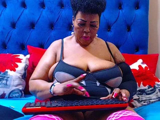 Ebonycandy10