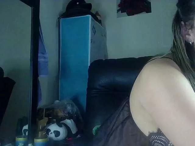 Elith20 on BongaCams 