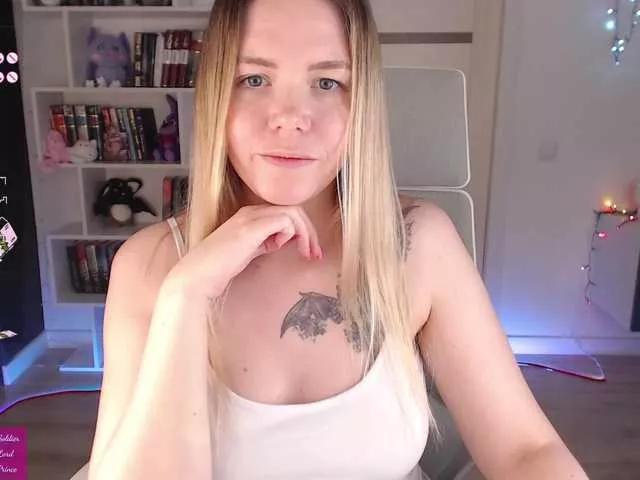 EmmaBryan on BongaCams 