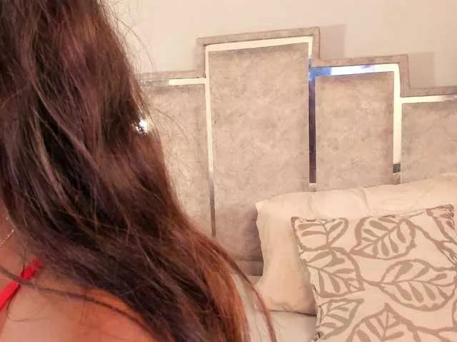 GabyyJones on BongaCams 
