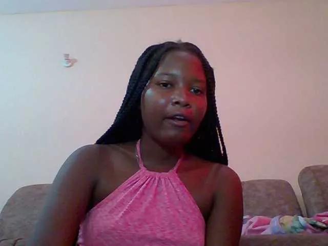 Hornyqueen4 on BongaCams 