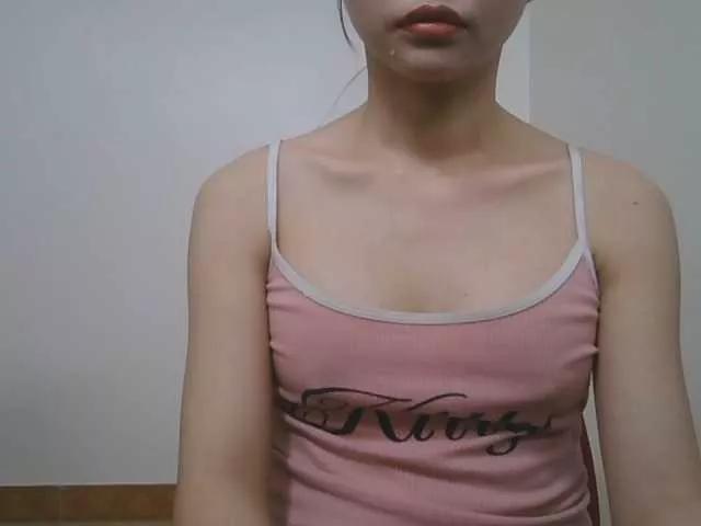 inHI on BongaCams 