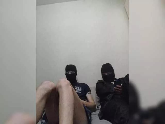 KissiMissi211 from BongaCams