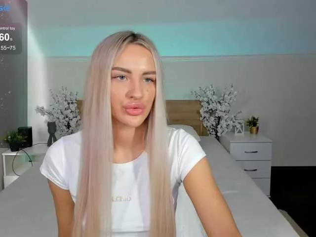 LeilaFlower on BongaCams 