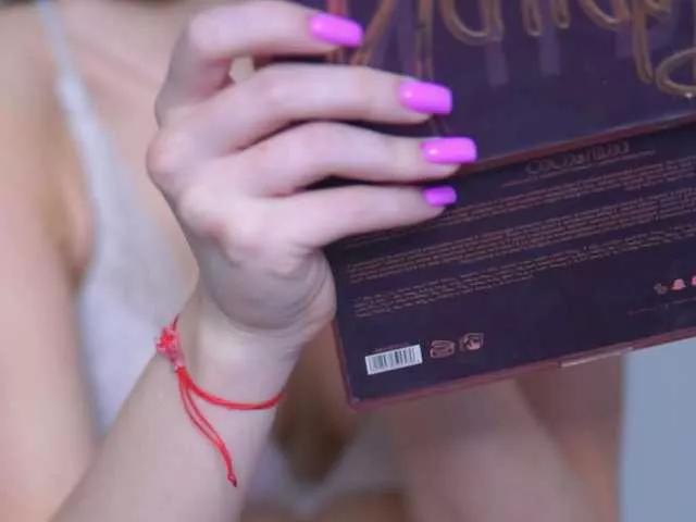 LesaisMore on BongaCams 