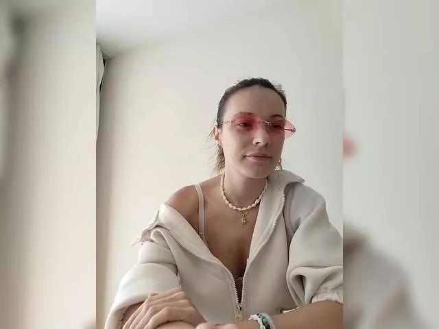 Lola3000