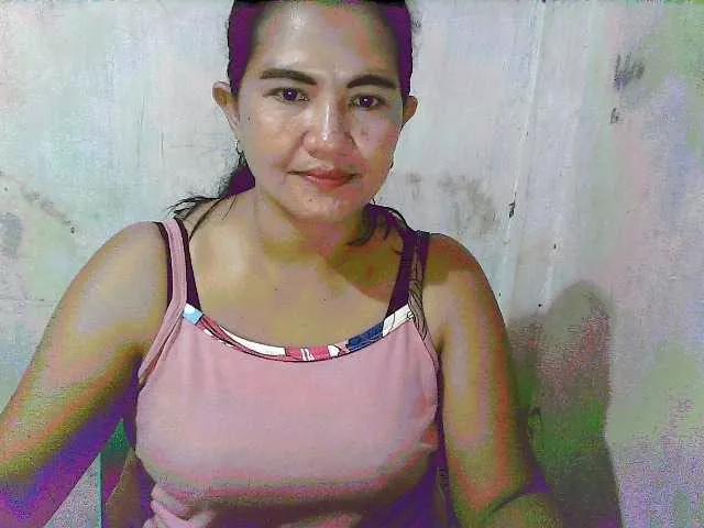 lovableclit-pinayxx on BongaCams 