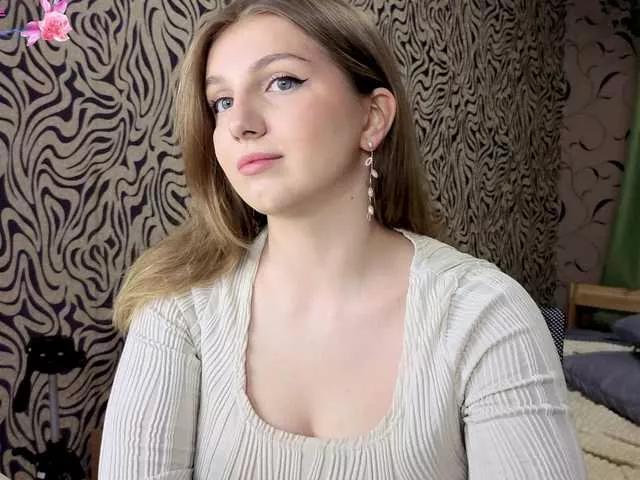 LoveKissBit