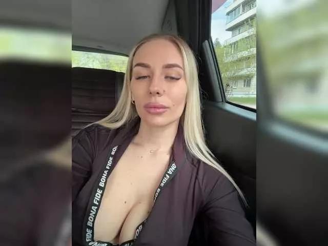 Lovensesgirl from BongaCams is Freechat