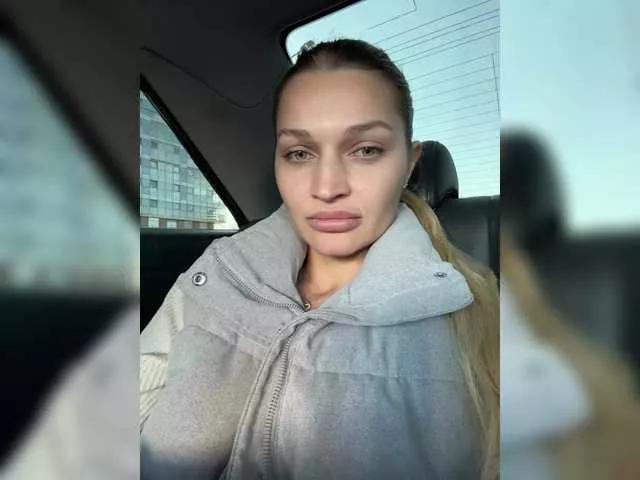 Manymoney1 on BongaCams 