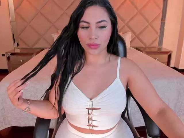 MiaRoberts1