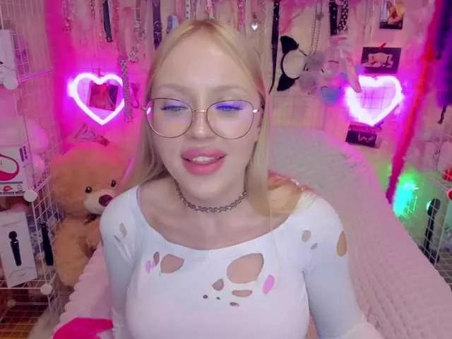 MindyKally