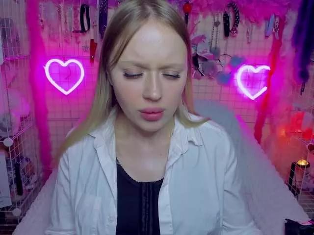 MindyKally
