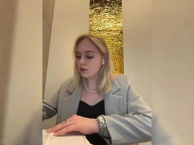 MissAlis on BongaCams 