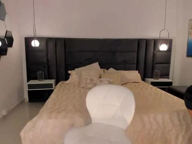 NaomiSainz
