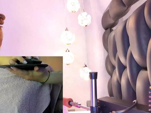 NathaxaLeans on BongaCams 