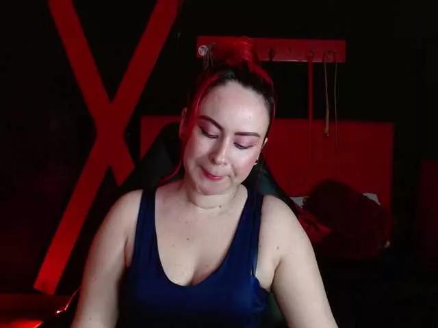 Naty-slavedoll on BongaCams 