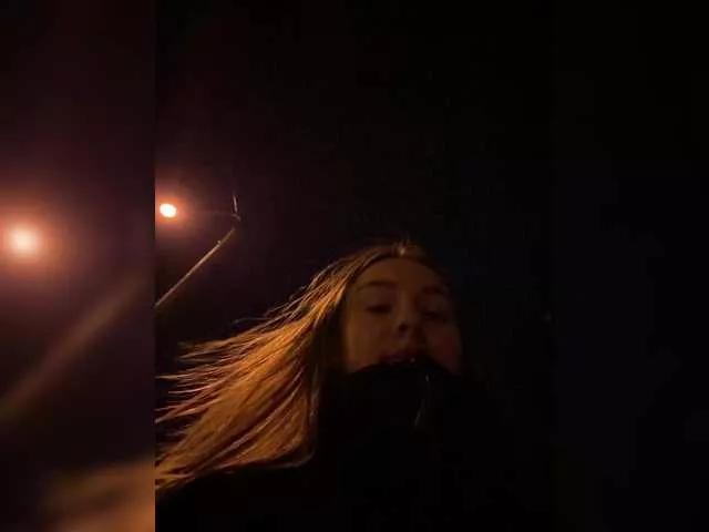 Nestyzz on BongaCams 