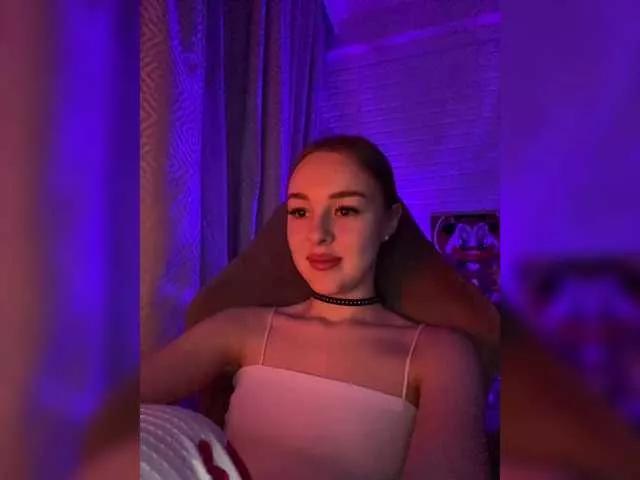 Nestyzz on BongaCams 