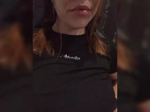 Niki233221