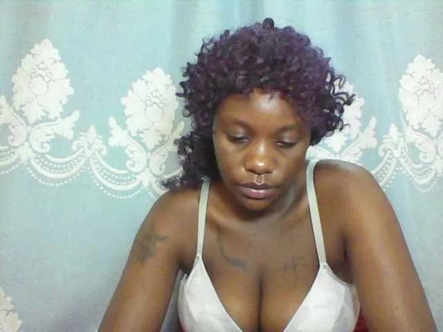 Prettydarksin on BongaCams 