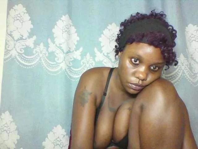 Prettydarksin on BongaCams 