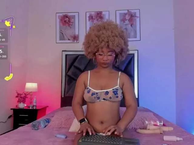 Rachellebony on BongaCams 