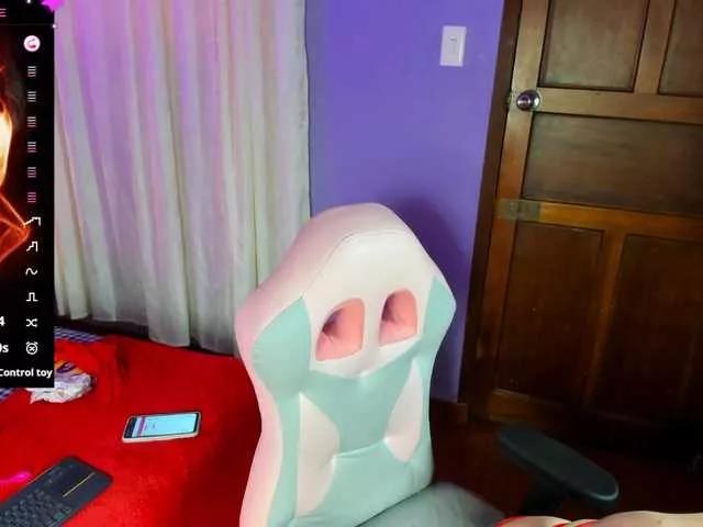 scarlethit