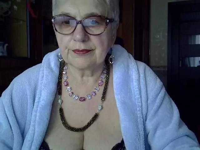 SweetCherry00 on BongaCams 