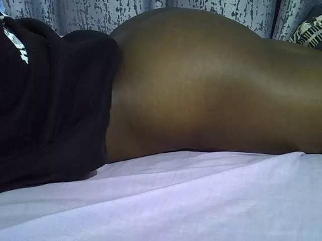 Sweetvine on BongaCams 