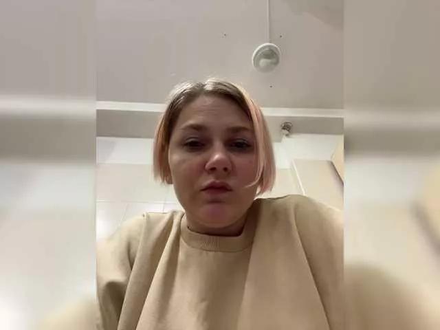 Tomi99991995 from BongaCams is Freechat