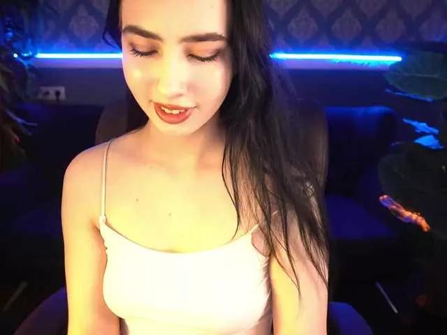 WildKittenX on BongaCams 
