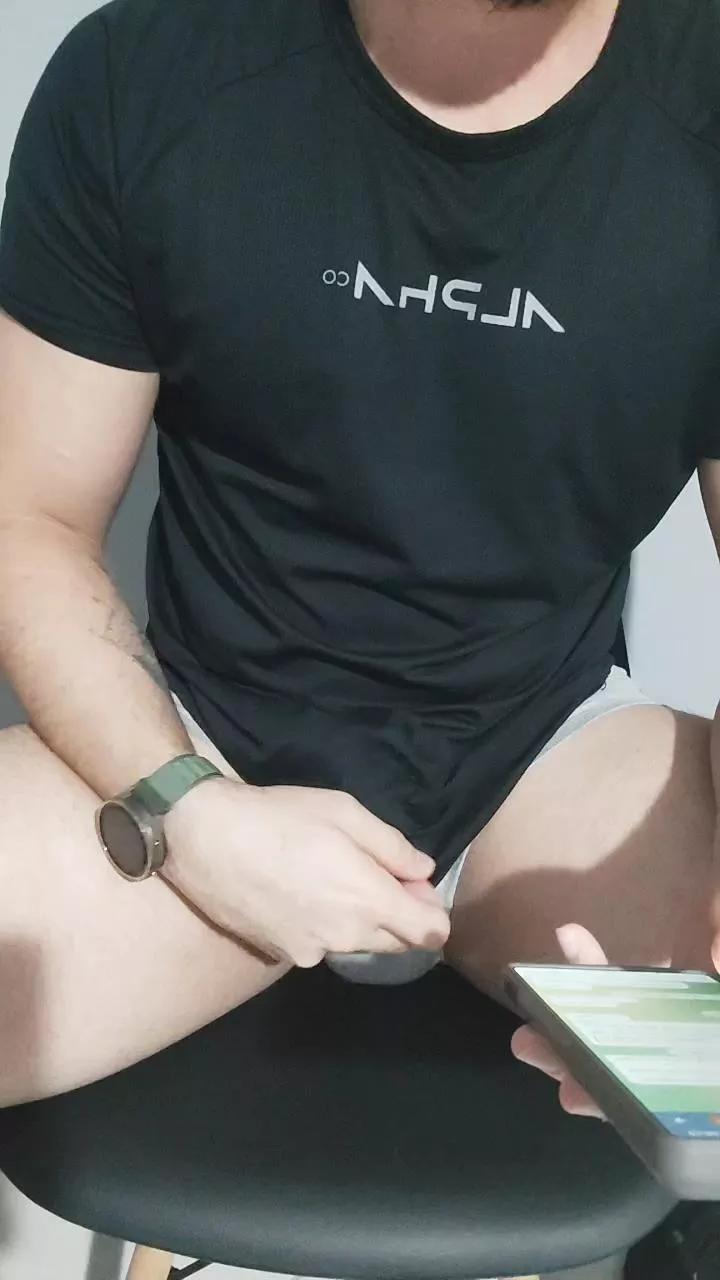 alerrandroo1 on Cam4 