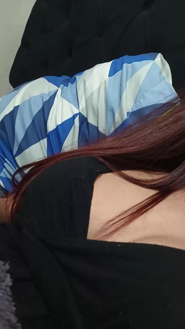 Aura_prin777 on Cam4 