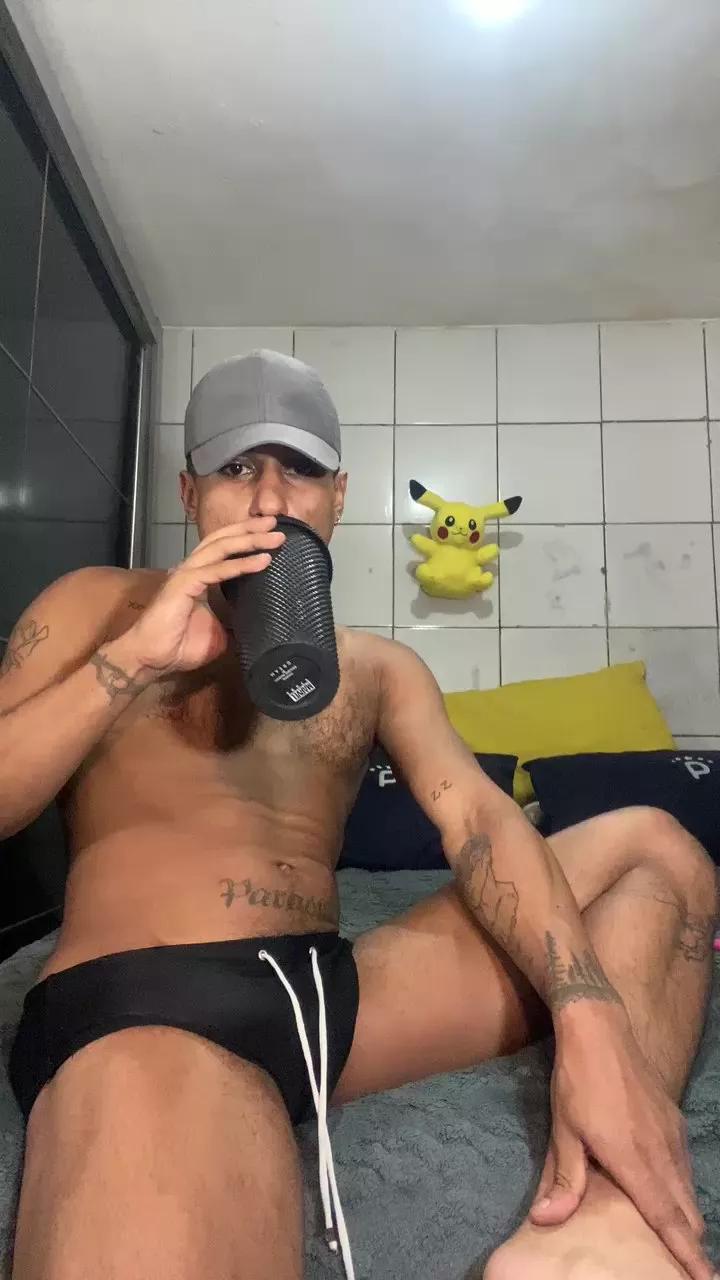 BlackDelToro on Cam4 