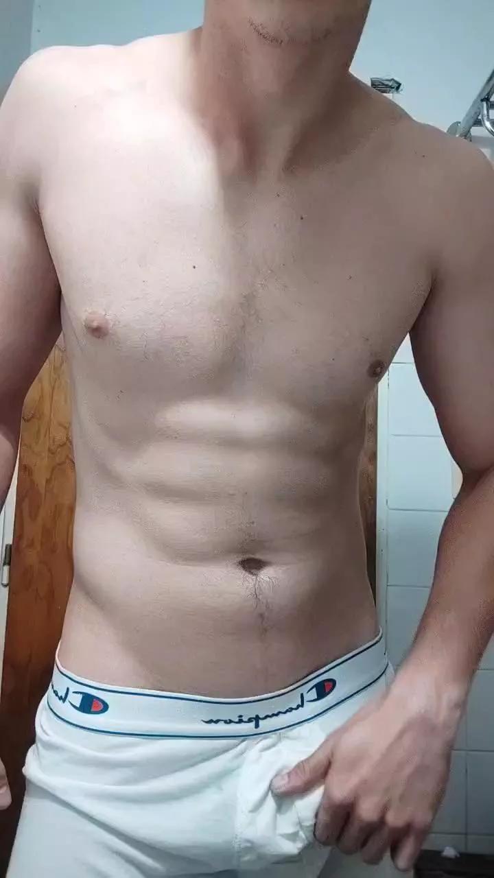 Cannabunker1 on Cam4 