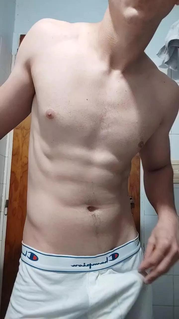Cannabunker1 on Cam4 