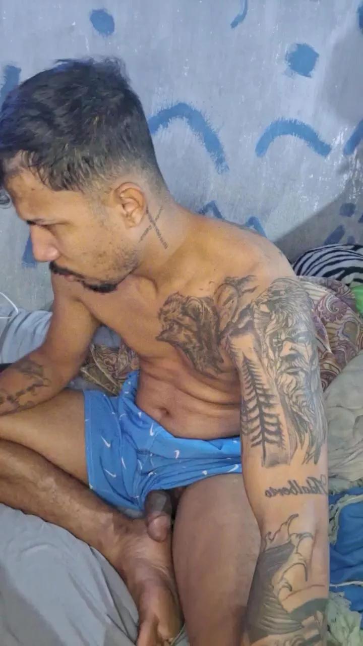 Chilenohh on Cam4 
